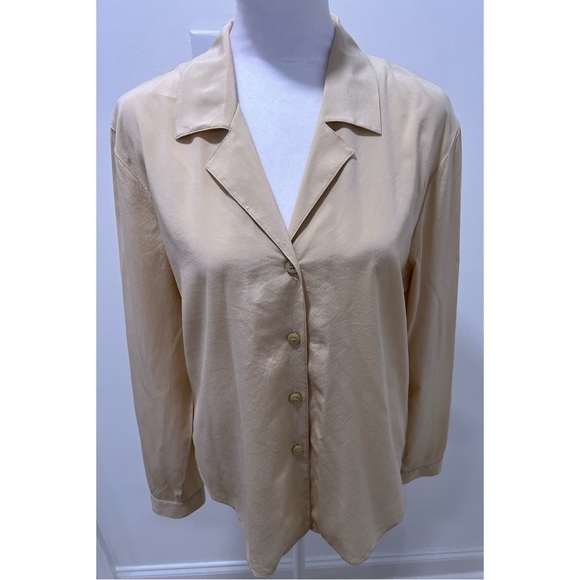 🚫SOLD🚫 Vintage Jones New York Beige Long Sleeve Blouse - Picture 2 of 5